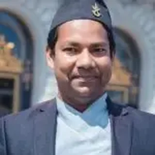 Portrait of Santosh Sah